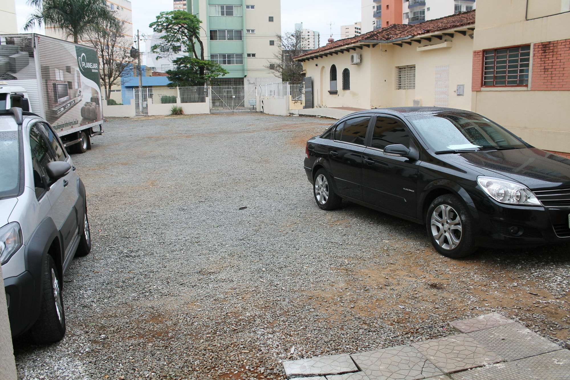 Rede Andrade Goiania Centro Hotel Exterior photo