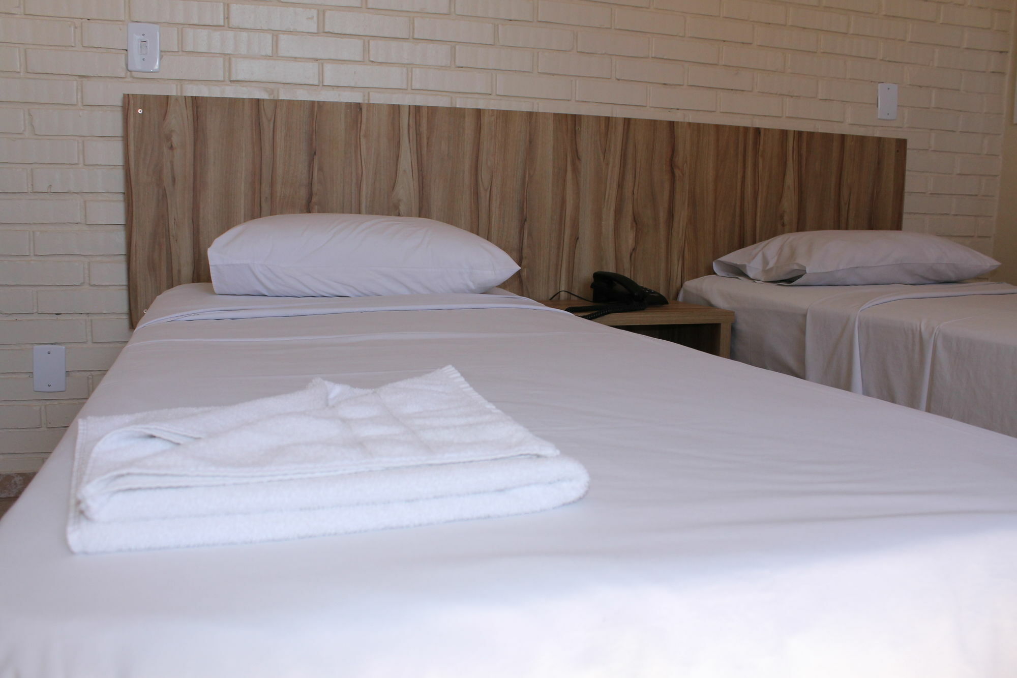 Rede Andrade Goiania Centro Hotel Exterior photo